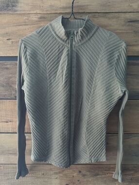 Women's Zip-Front Ribbed Sweater Jacket in Olive Green